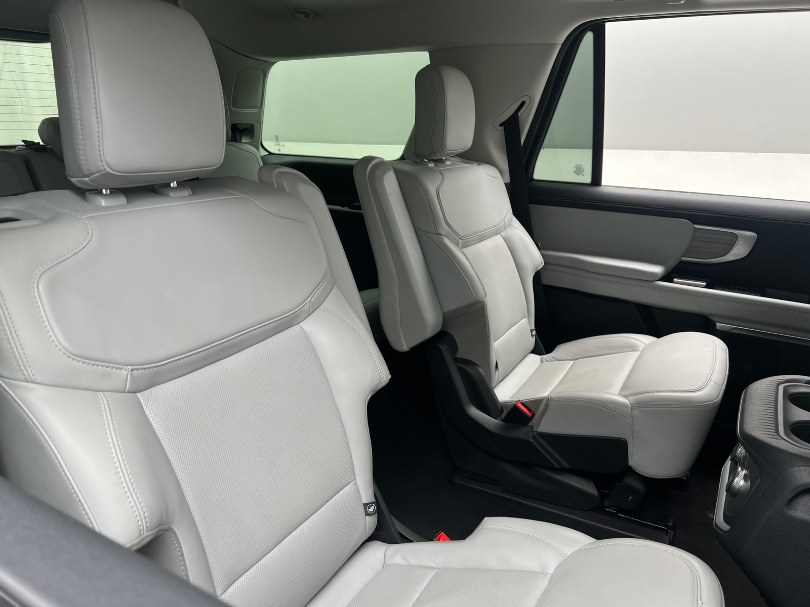 Thumbnail: 2025 Ford Expedition - 5