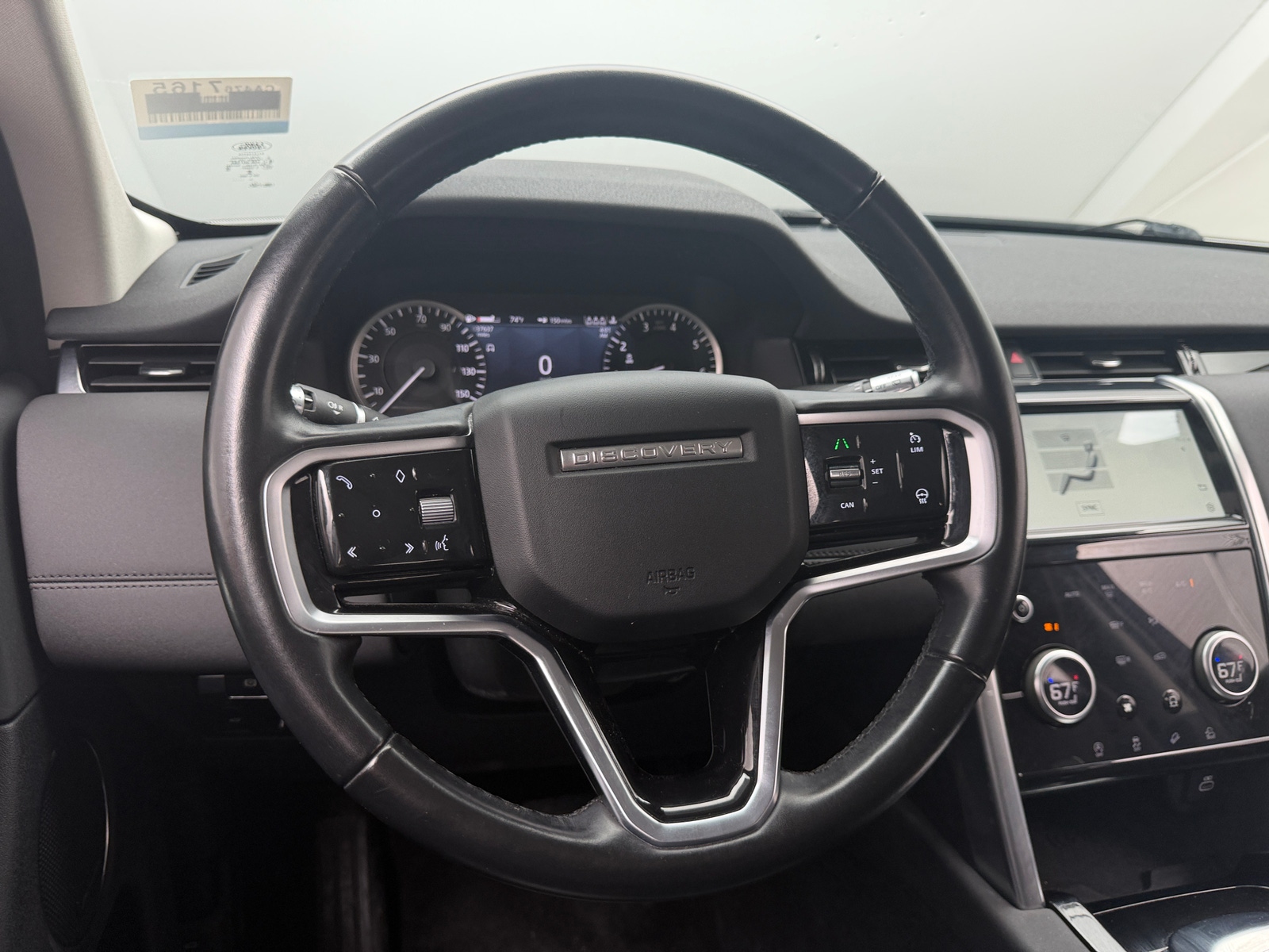 Thumbnail: 2022 Land Rover Discovery Sport - 4