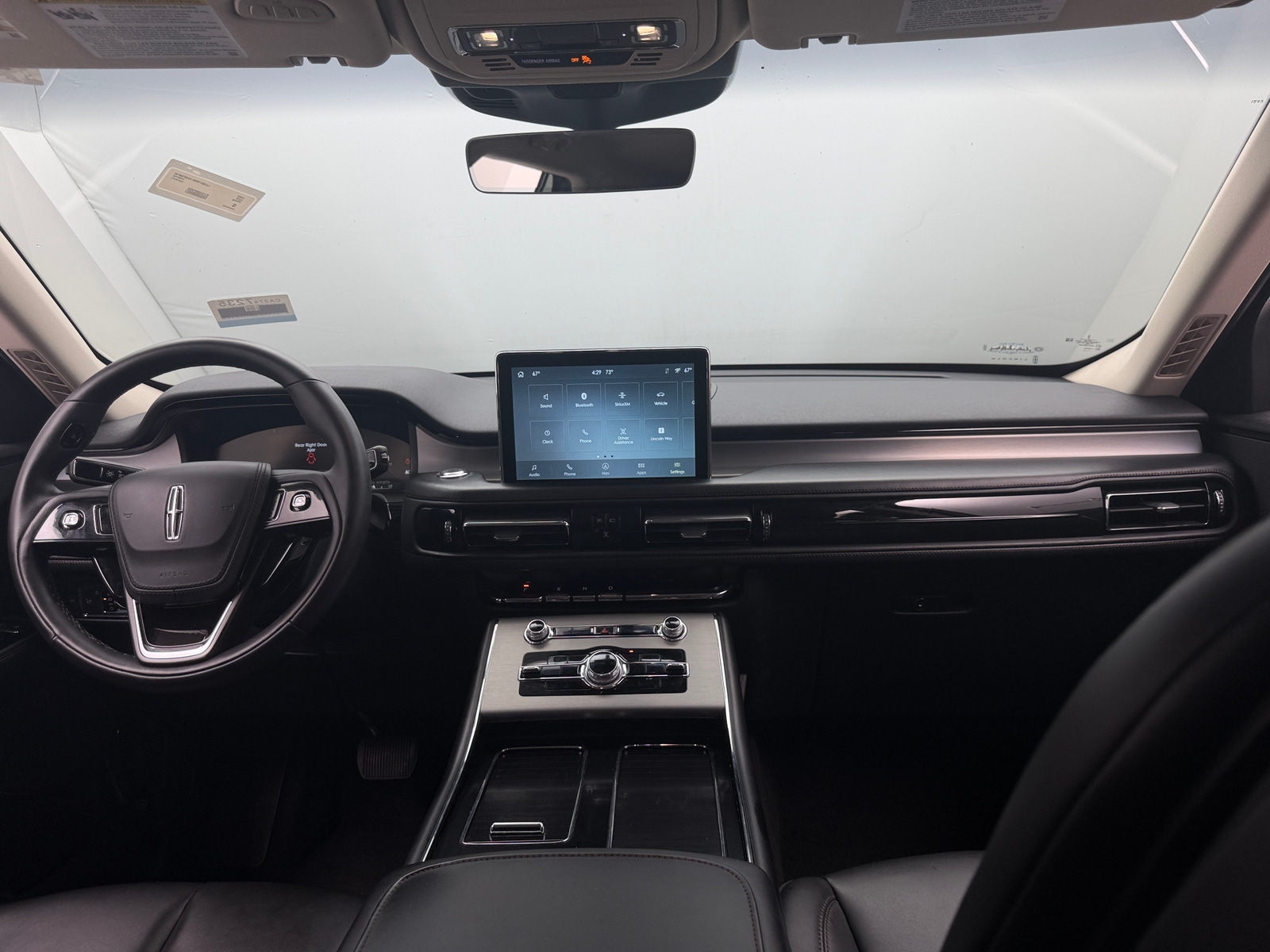 Thumbnail: 2022 Lincoln Aviator - 2