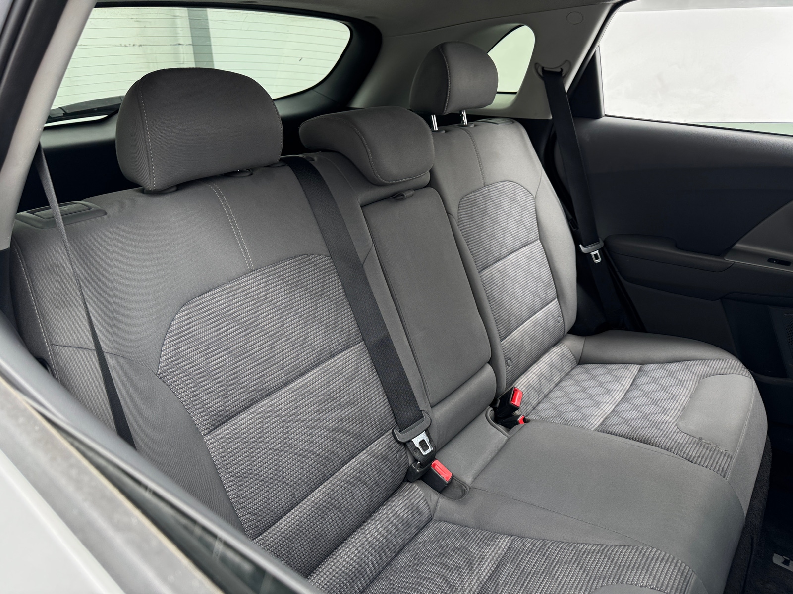 Thumbnail: 2019 Kia Niro - 6