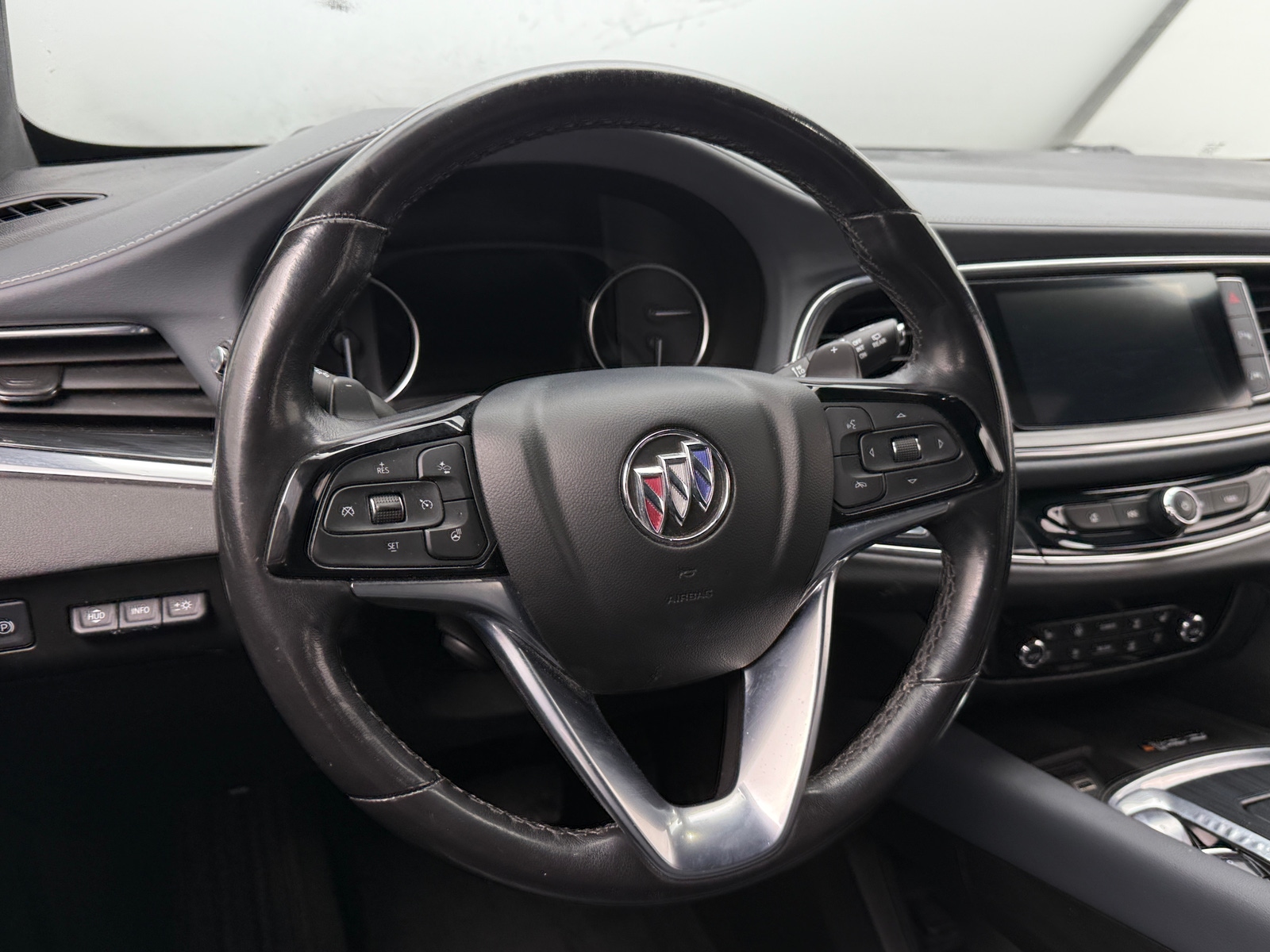 Thumbnail: 2022 Buick Enclave - 4
