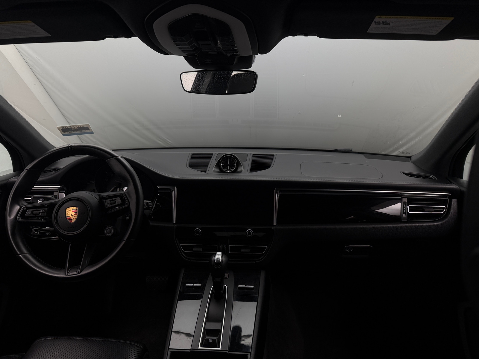 Thumbnail: 2023 Porsche Macan - 2