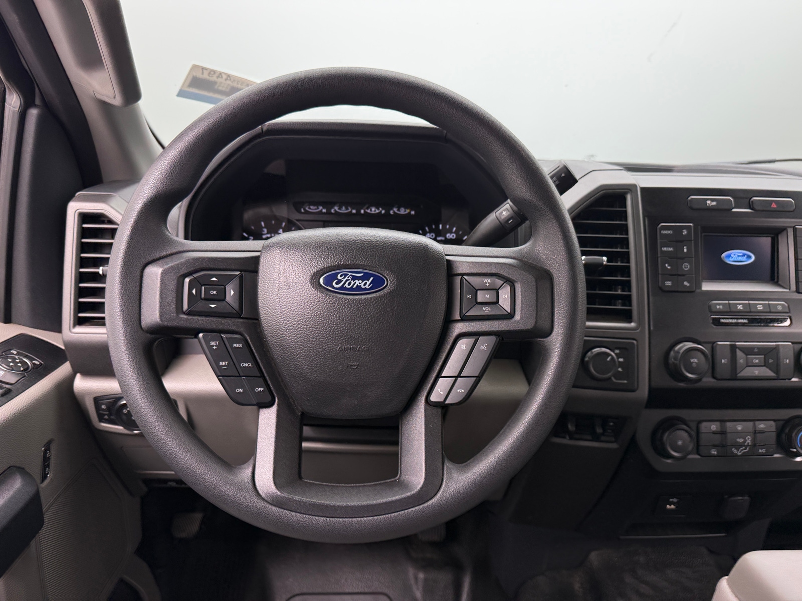 Thumbnail: 2022 Ford Econoline - 5