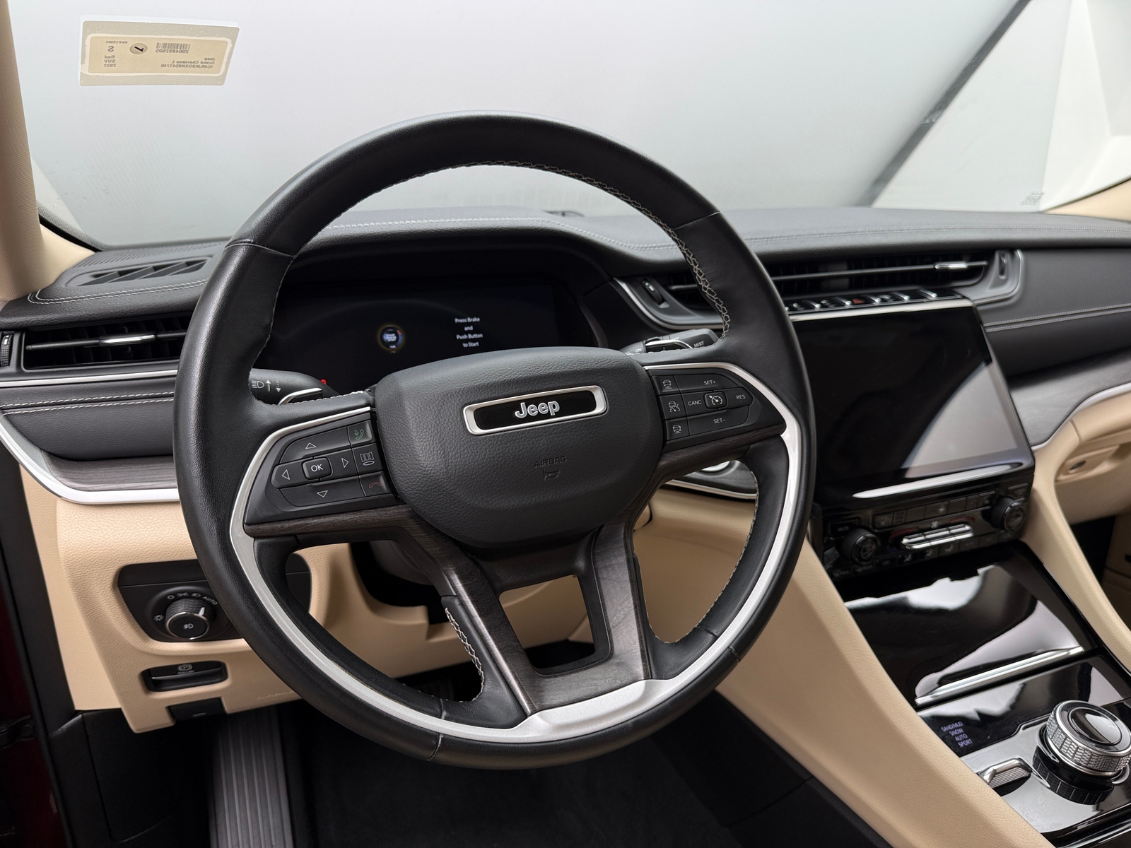 Thumbnail: 2022 Jeep Grand Cherokee L - 4