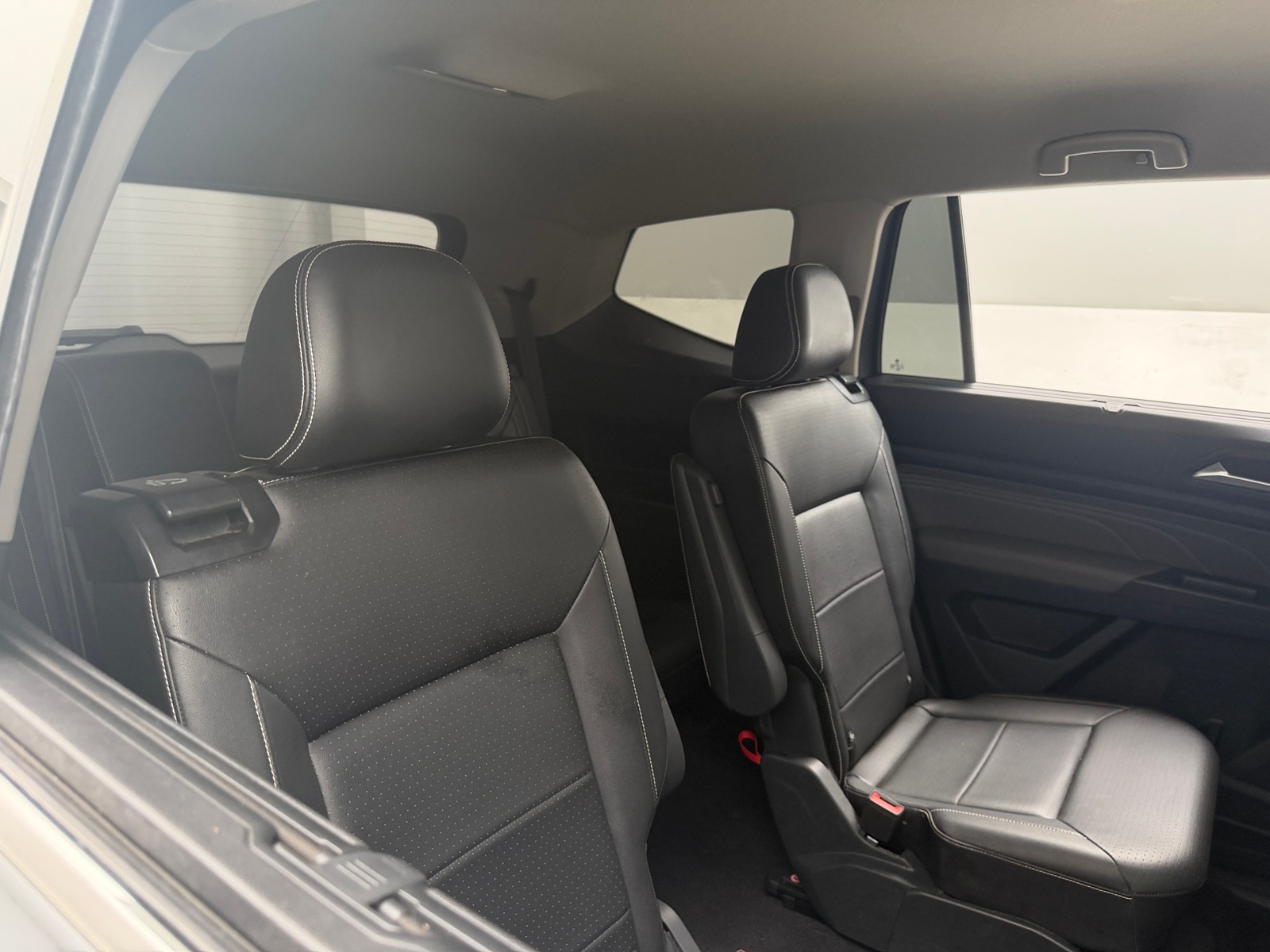 Thumbnail: 2023 Volkswagen Atlas - 5