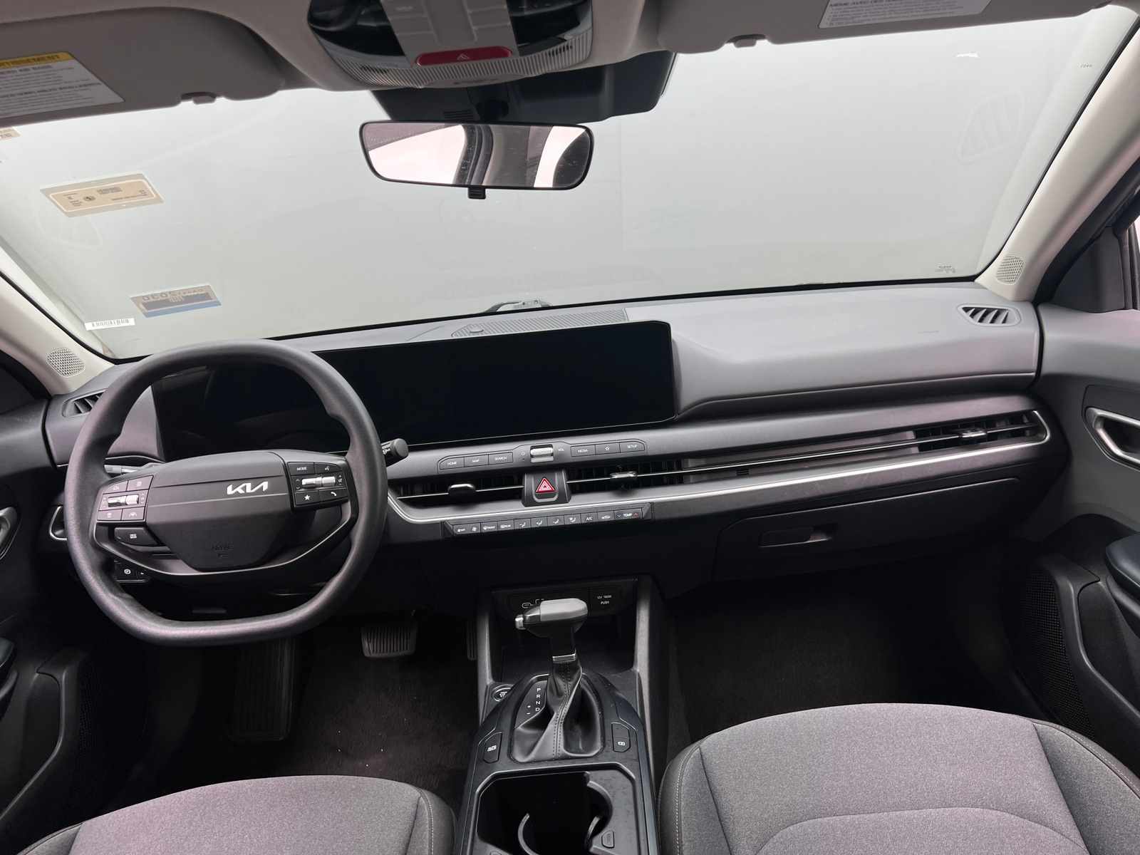 Thumbnail: 2025 Kia K4 - 3