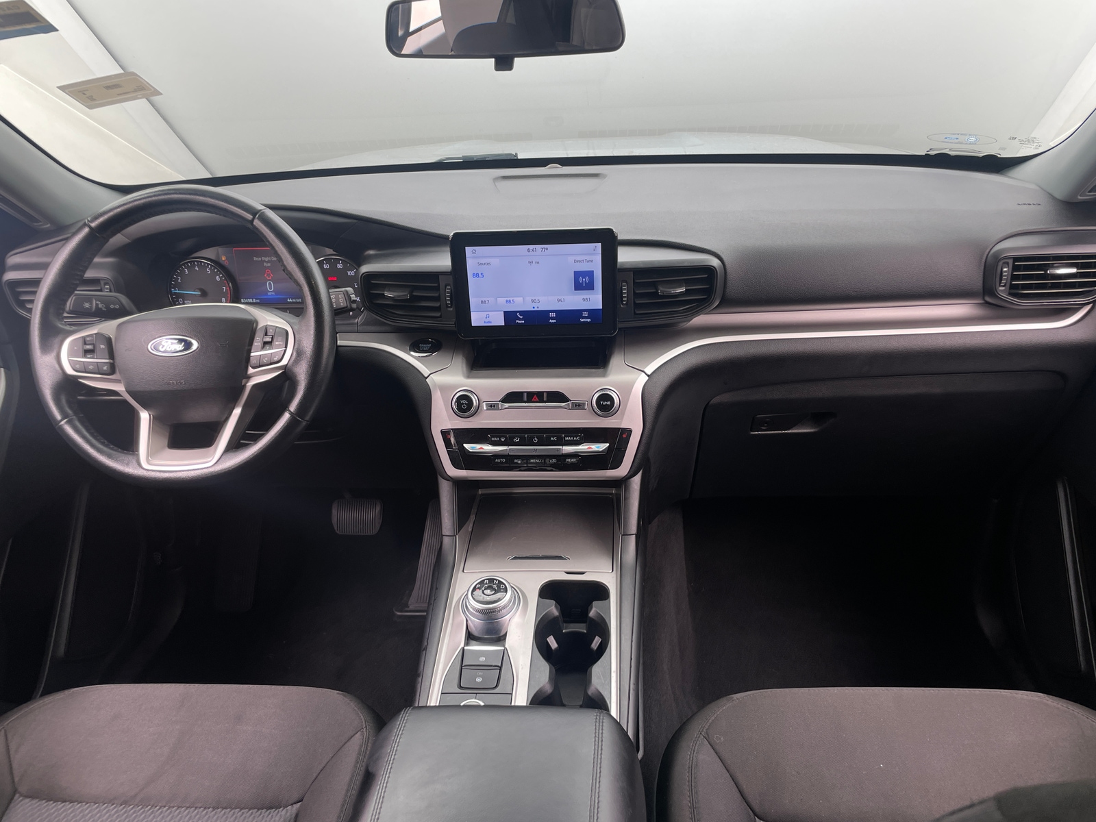 Thumbnail: 2022 Ford Explorer - 3