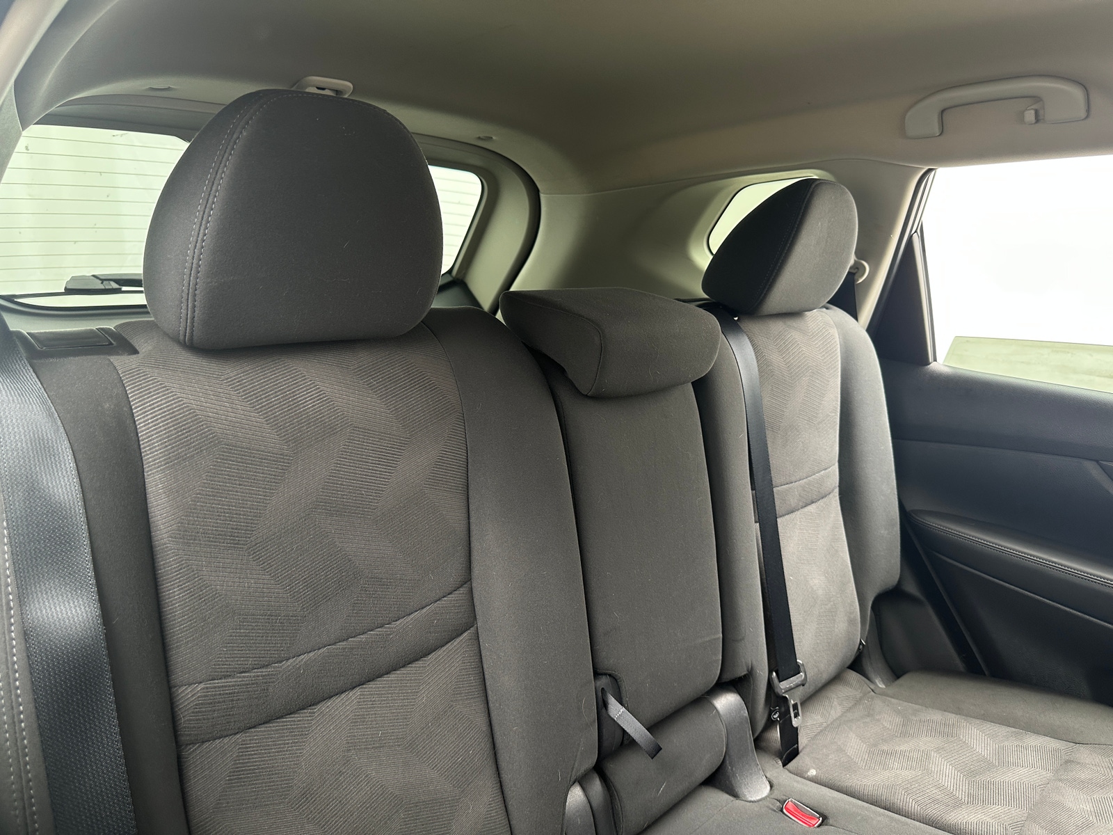 Thumbnail: 2016 Nissan Rogue - 6