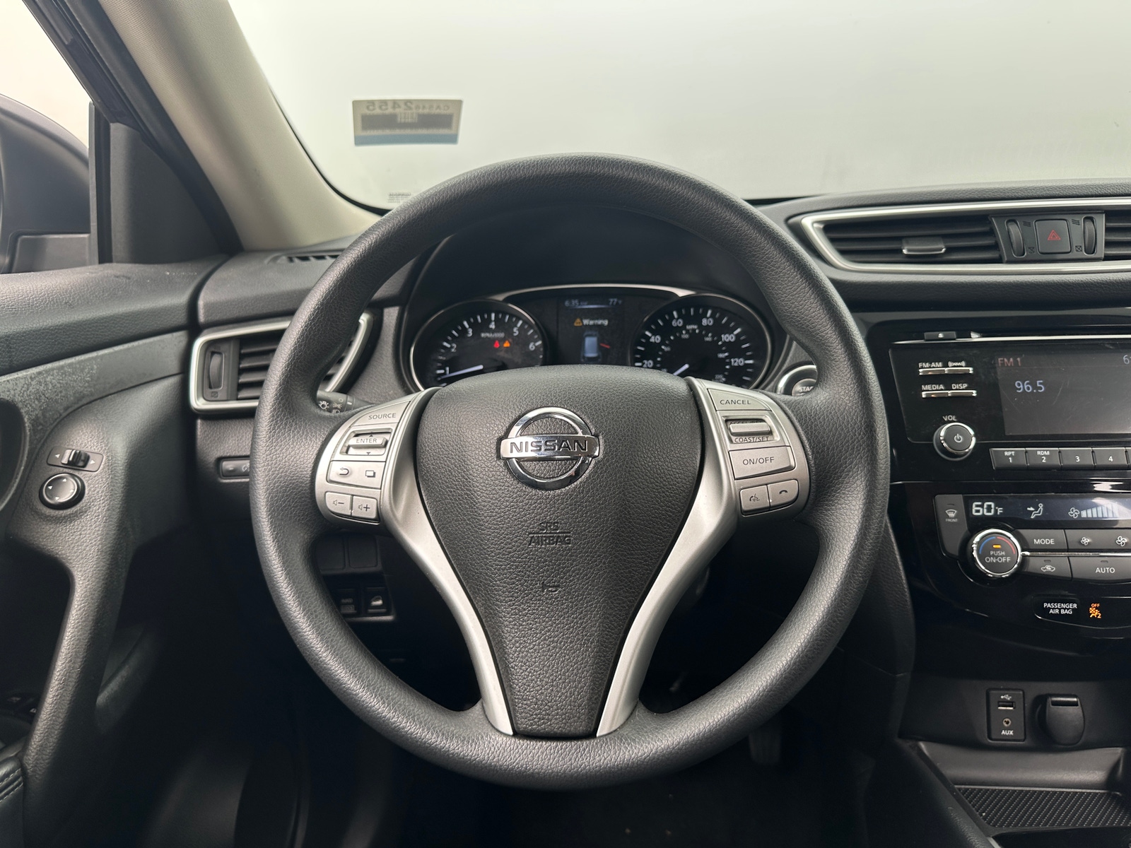 Thumbnail: 2016 Nissan Rogue - 5