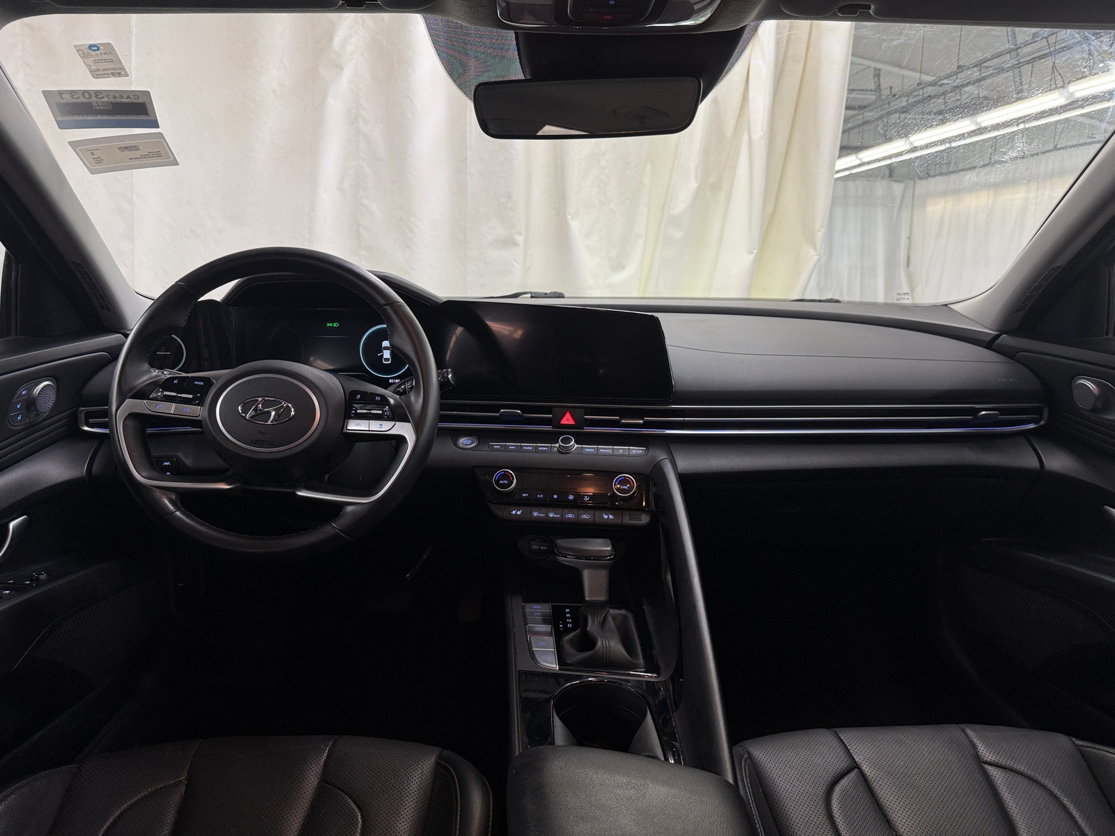Thumbnail: 2023 Hyundai Elantra - 2