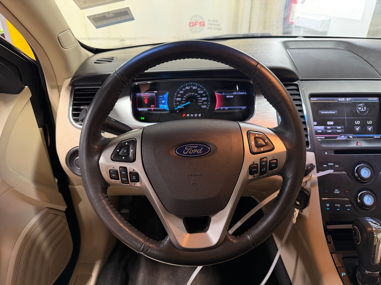 Thumbnail: 2013 Ford Taurus - 5