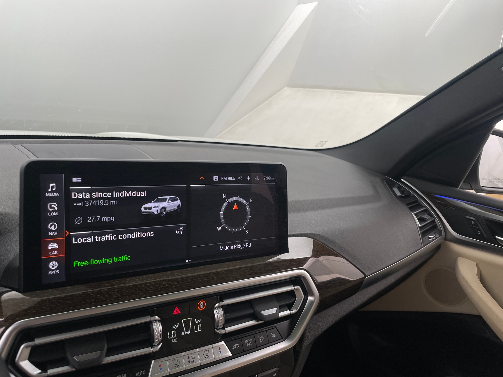 Thumbnail: 2023 BMW X3 - 3