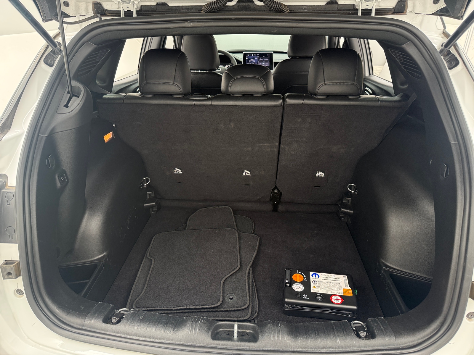 Thumbnail: 2026 Jeep Compass - 6