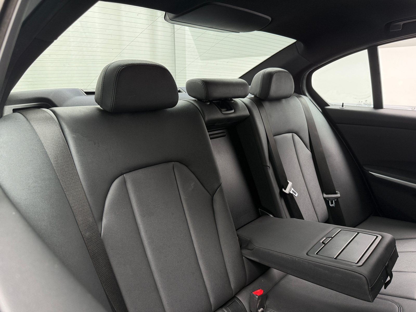Thumbnail: 2019 BMW 3 Series - 5