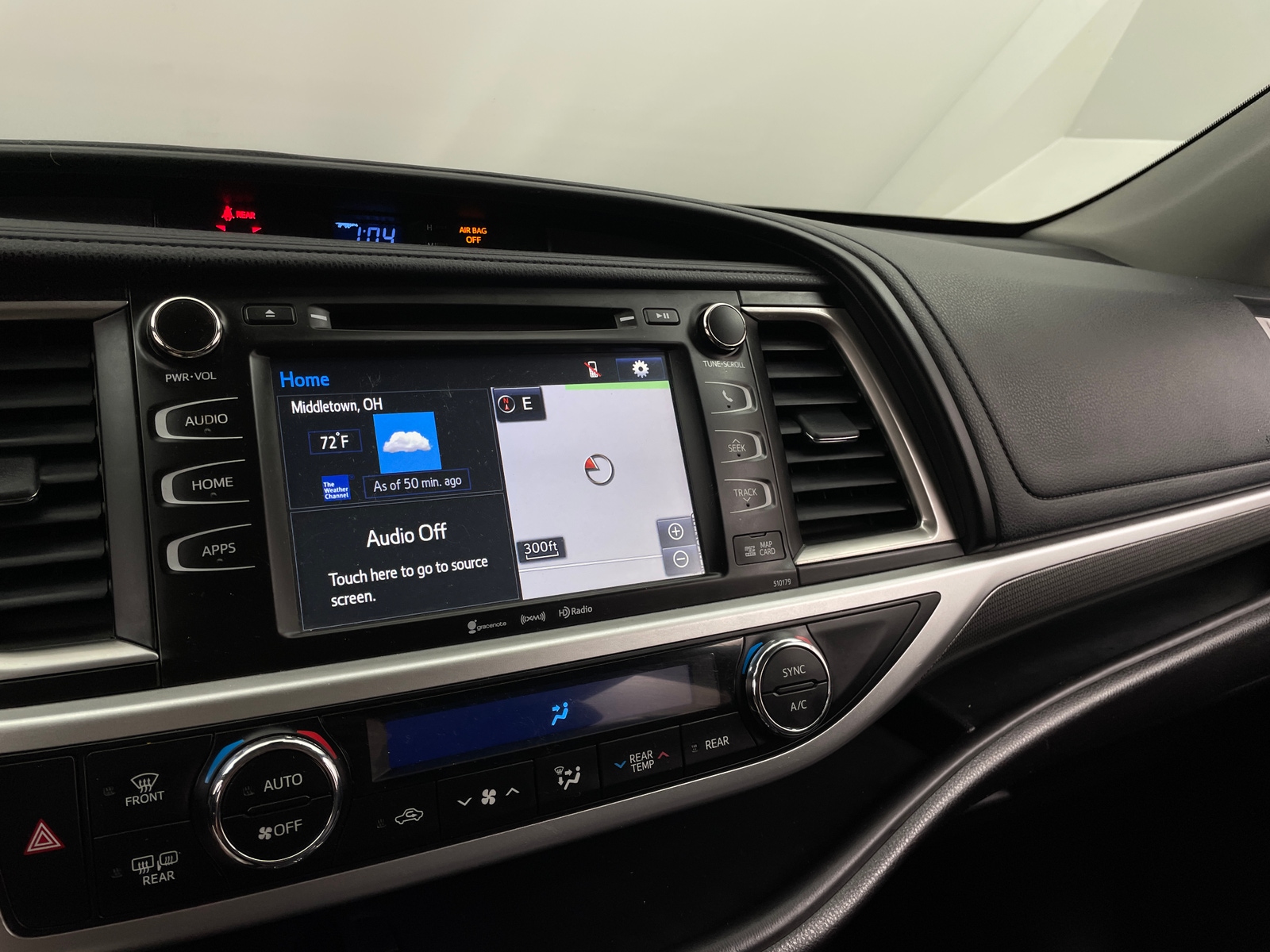 Thumbnail: 2017 Toyota Highlander - 3
