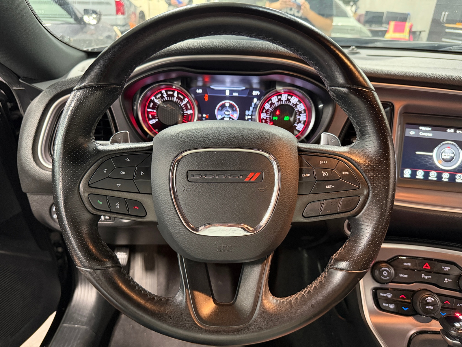 Thumbnail: 2022 Dodge Challenger - 4