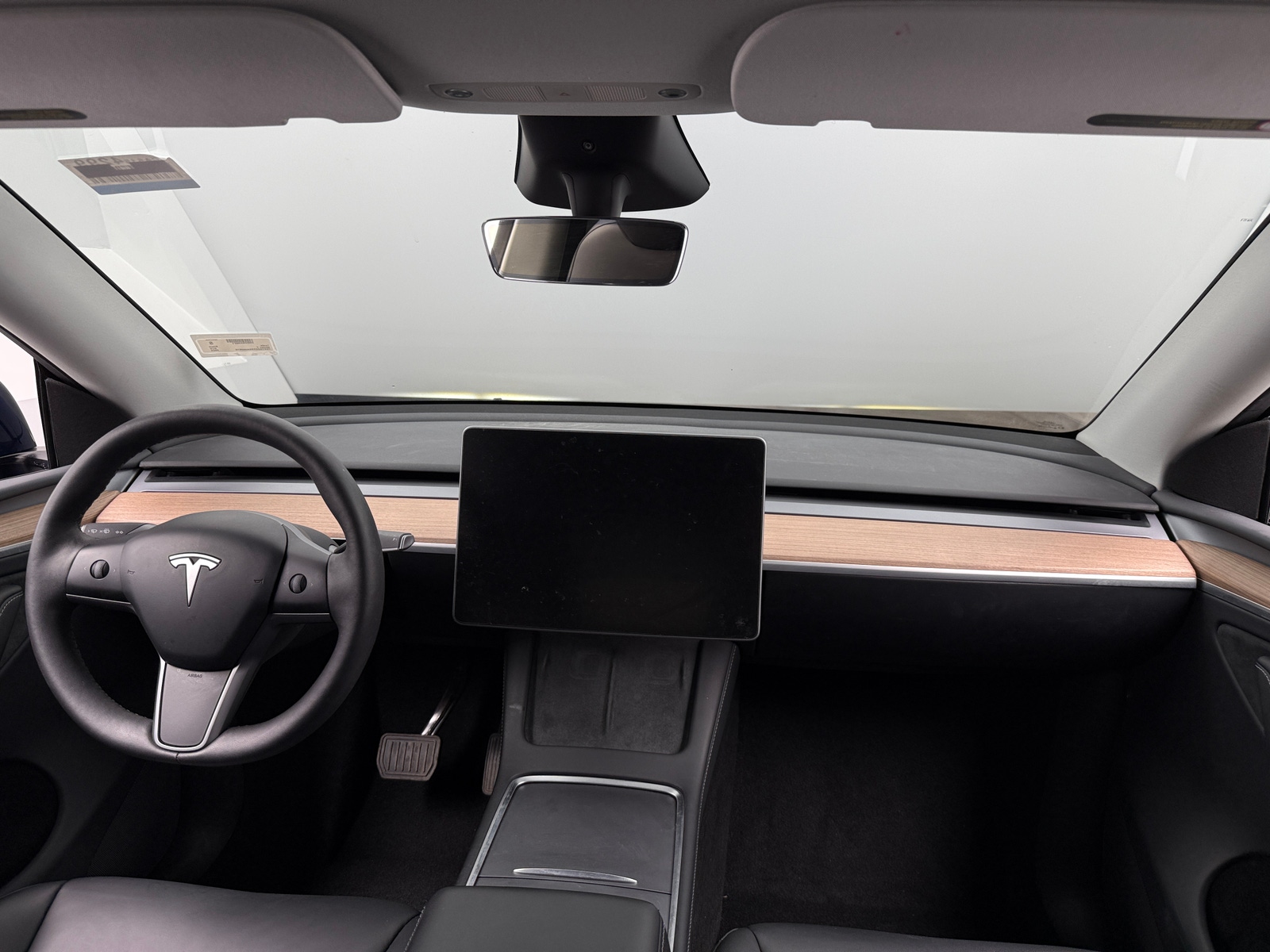 Thumbnail: 2025 Tesla Model Y - 2