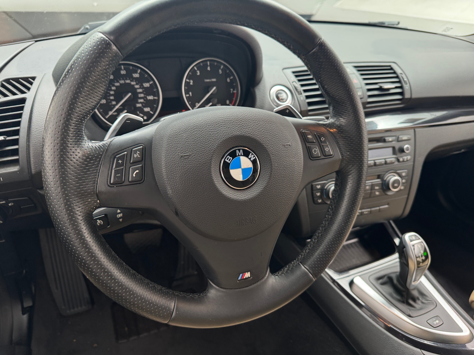 Thumbnail: 2011 BMW 1 Series - 4