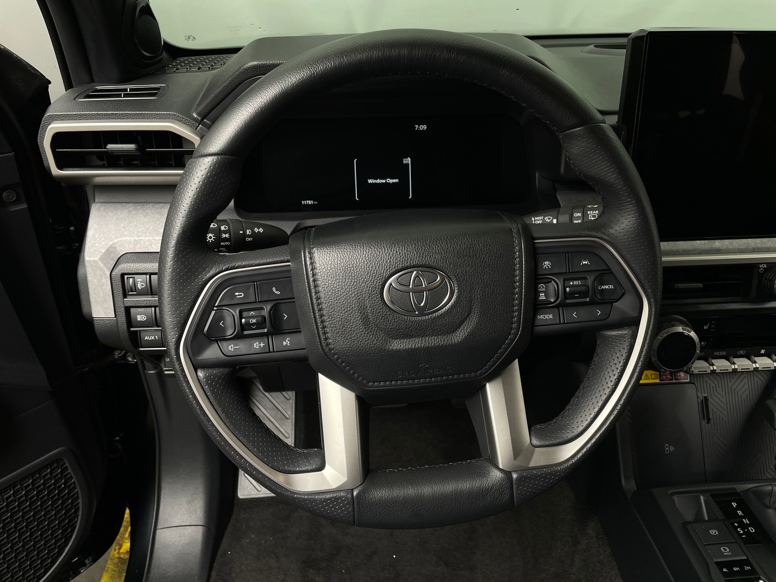 Thumbnail: 2025 Toyota 4Runner - 4