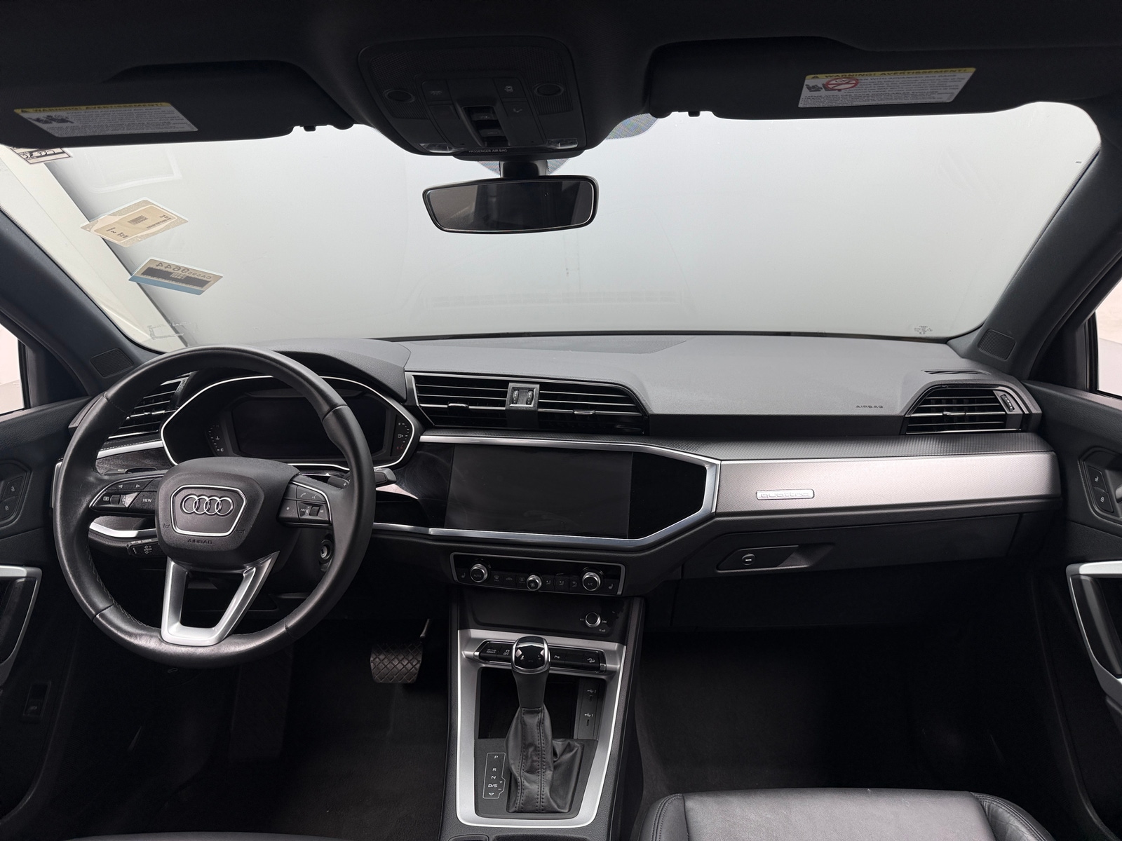 Thumbnail: 2025 Audi Q3 - 2