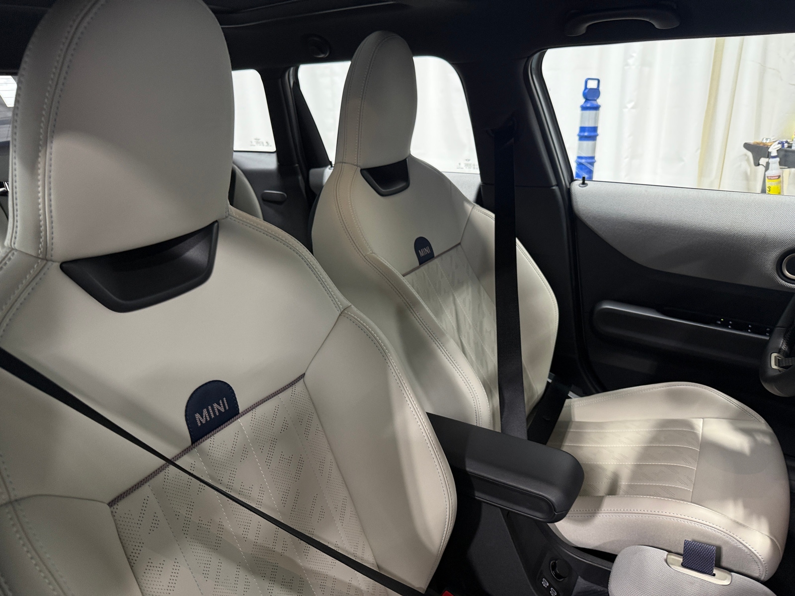 Thumbnail: 2025 MINI Cooper Hardtop - 2