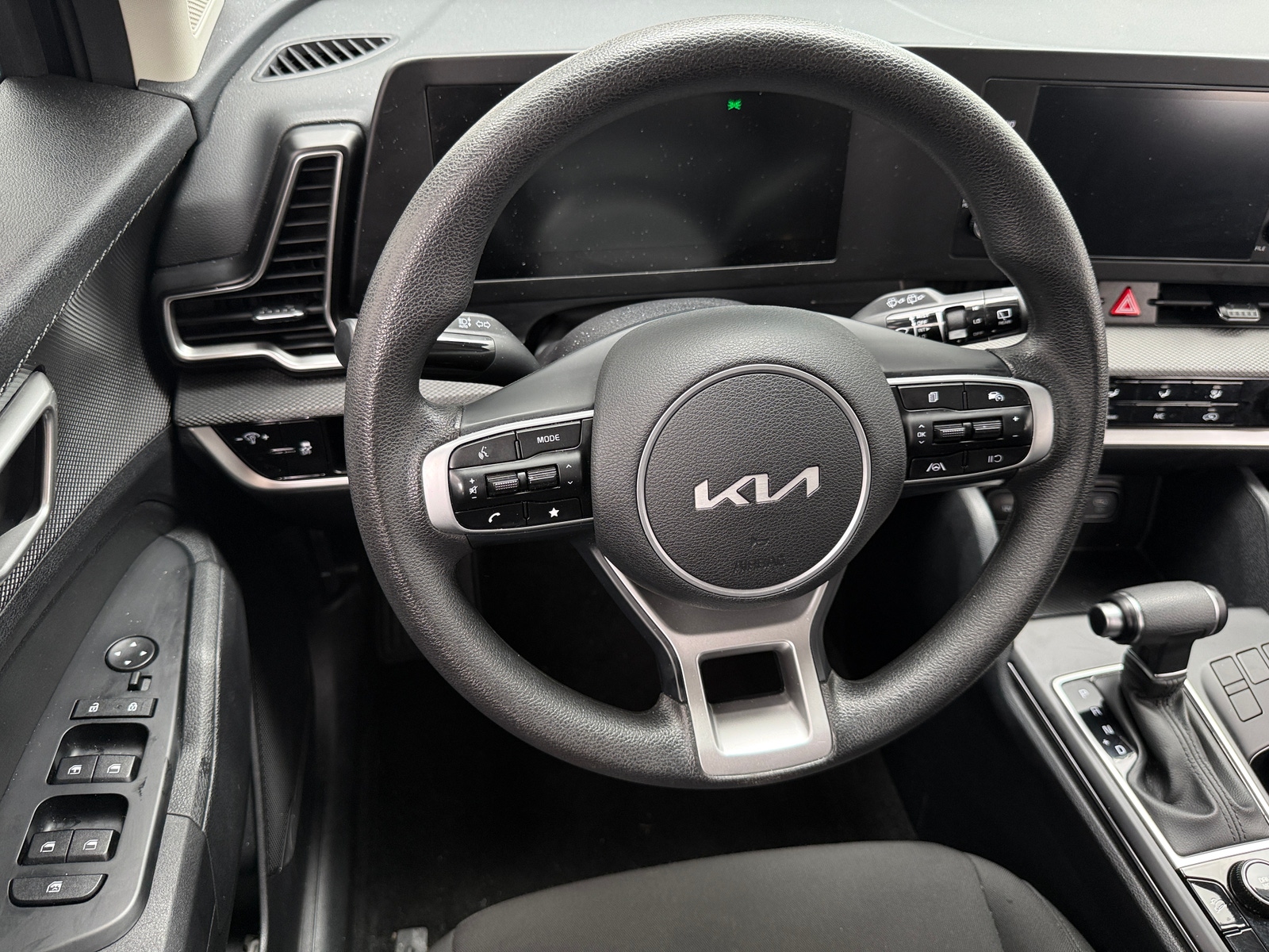 Thumbnail: 2025 Kia Sportage - 5