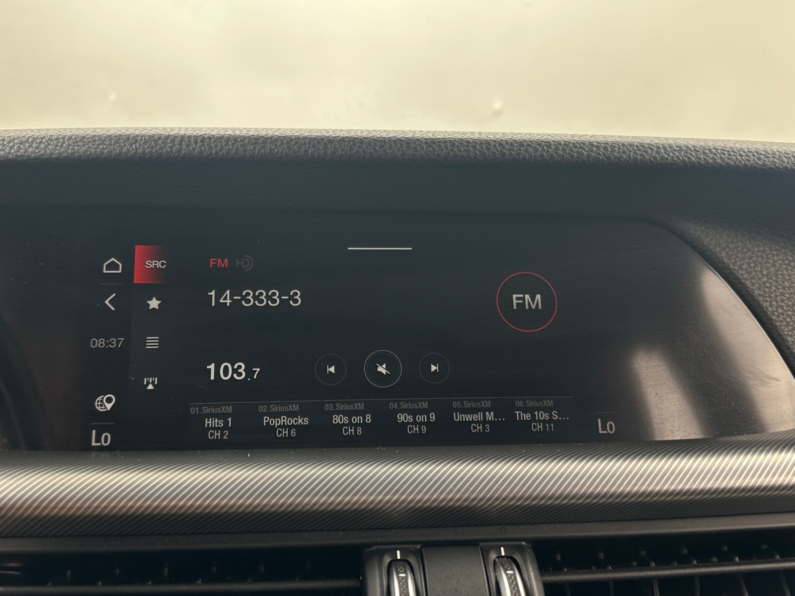 Thumbnail: 2021 Alfa Romeo Stelvio - 3