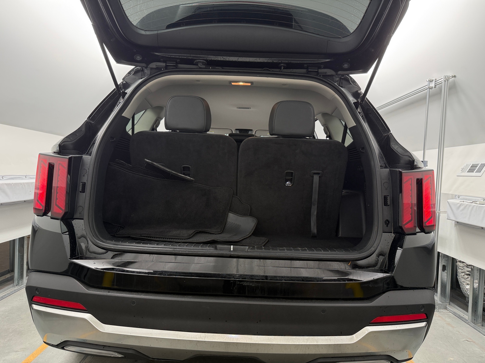 Thumbnail: 2024 Kia Sorento - 6