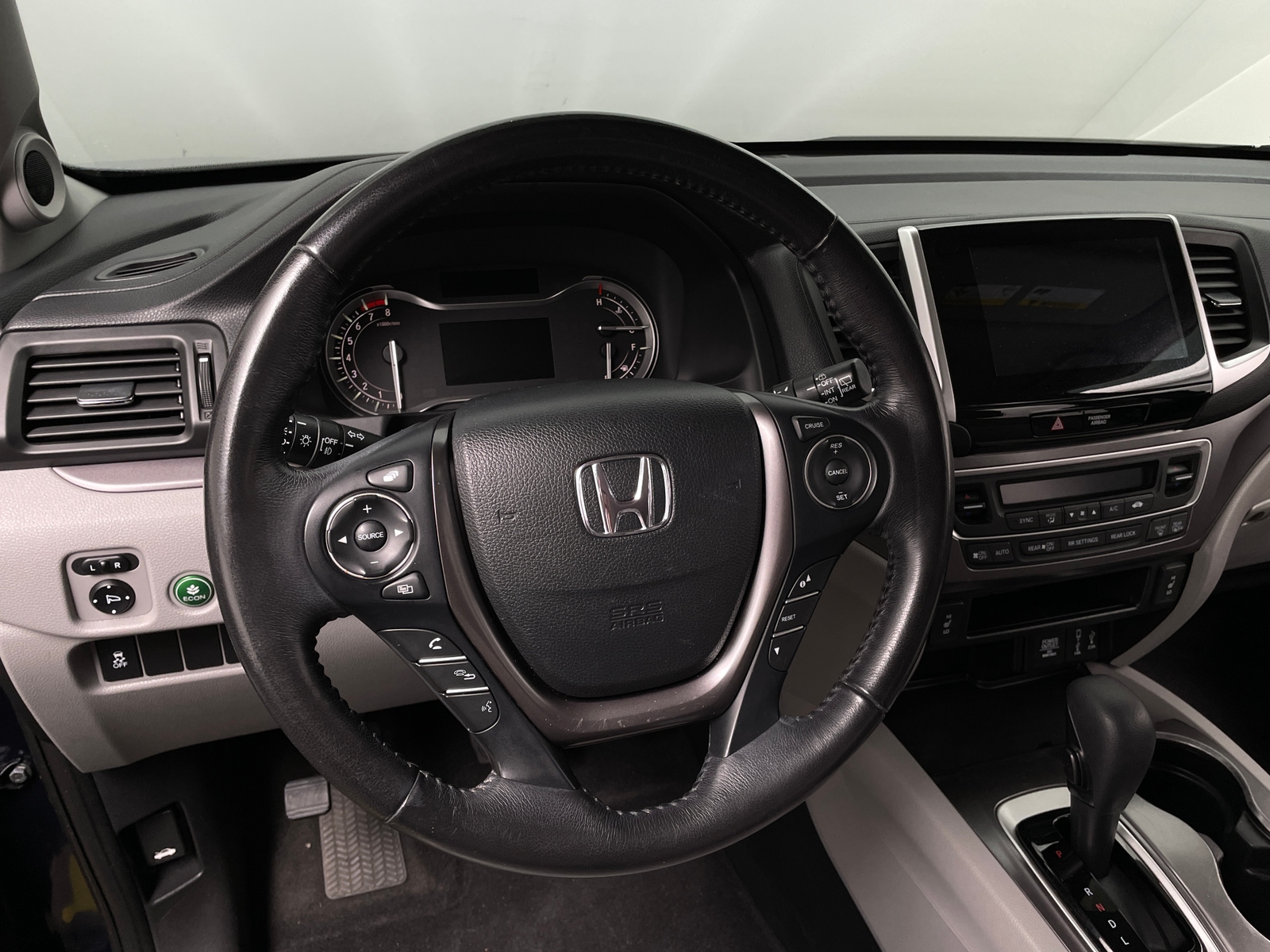 Thumbnail: 2018 Honda Pilot - 4