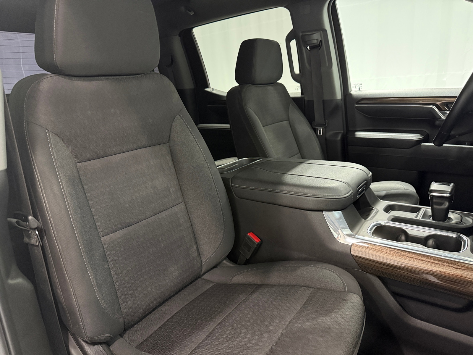 Thumbnail: 2024 Chevrolet Silverado 1500 - 2