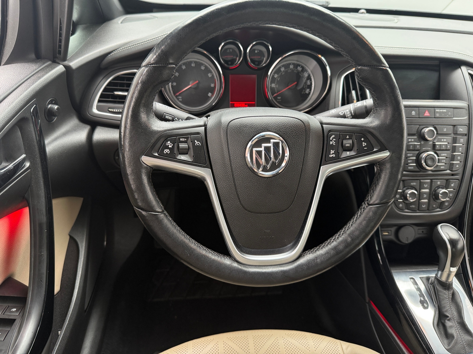 Thumbnail: 2016 Buick Cascada - 4