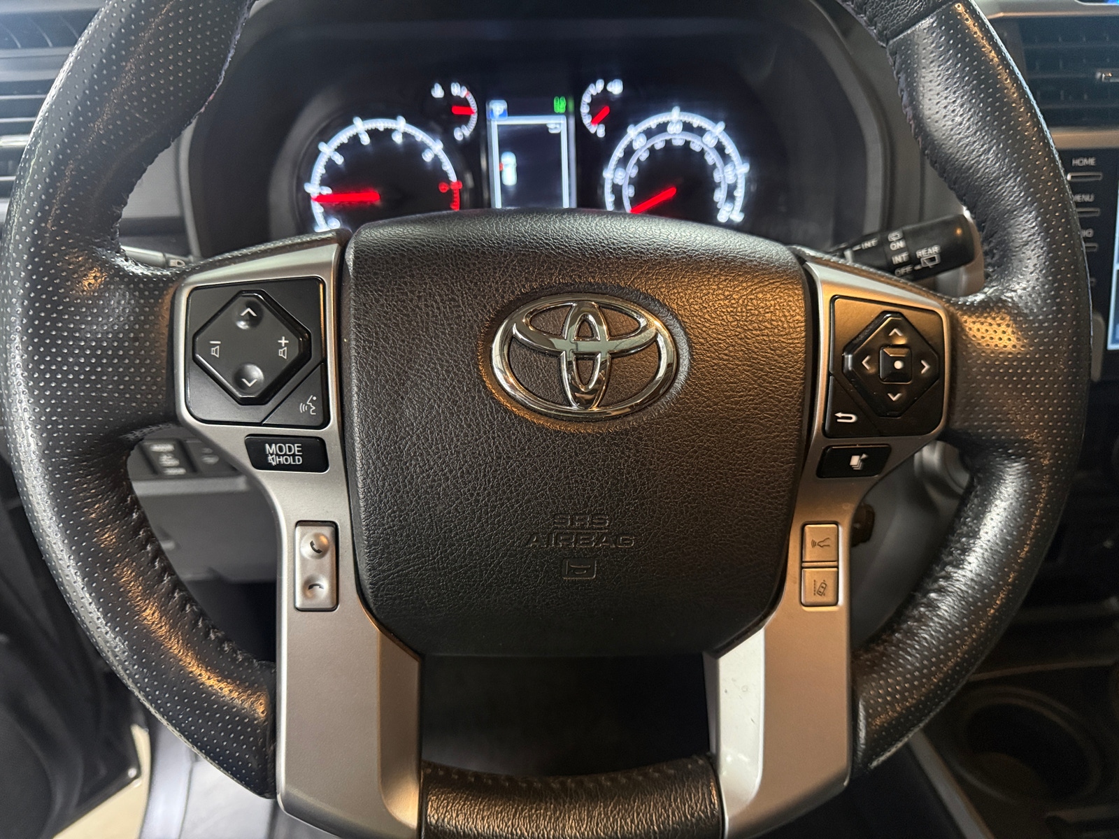Thumbnail: 2023 Toyota 4Runner - 4