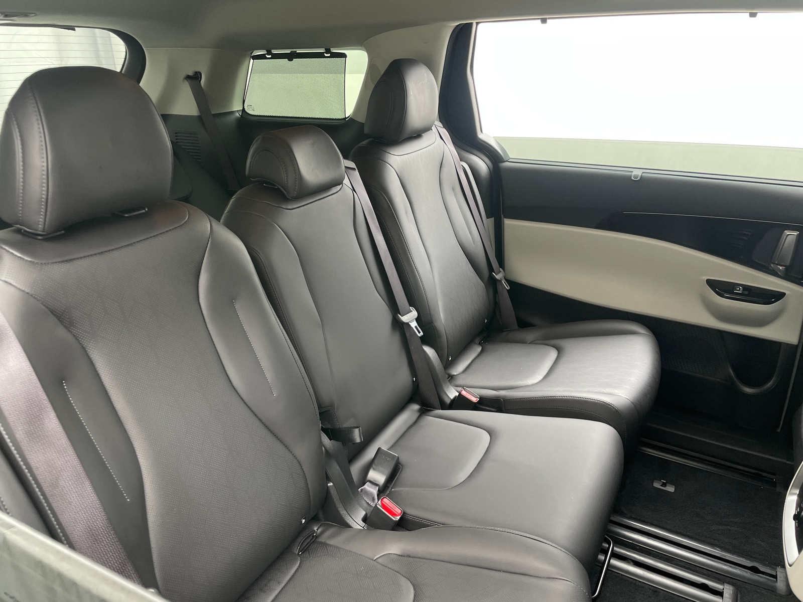 Thumbnail: 2024 Kia Carnival - 5
