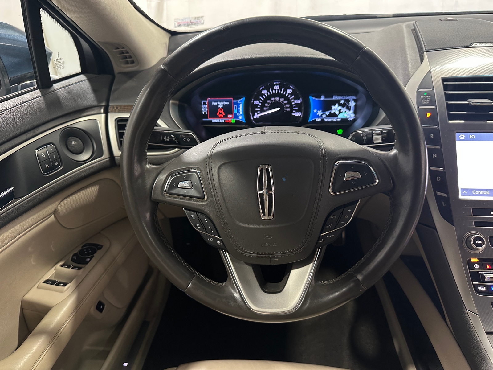 Thumbnail: 2019 Lincoln MKZ - 4