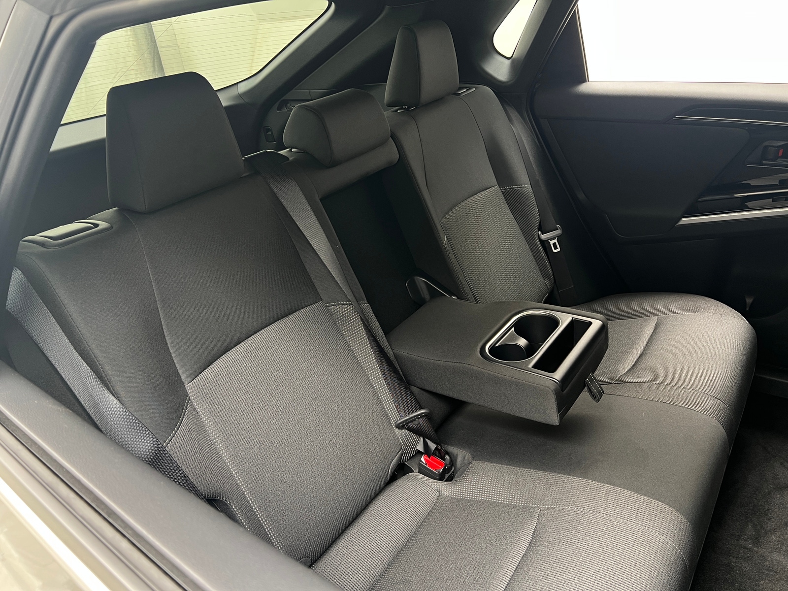 Thumbnail: 2024 Subaru Solterra - 6