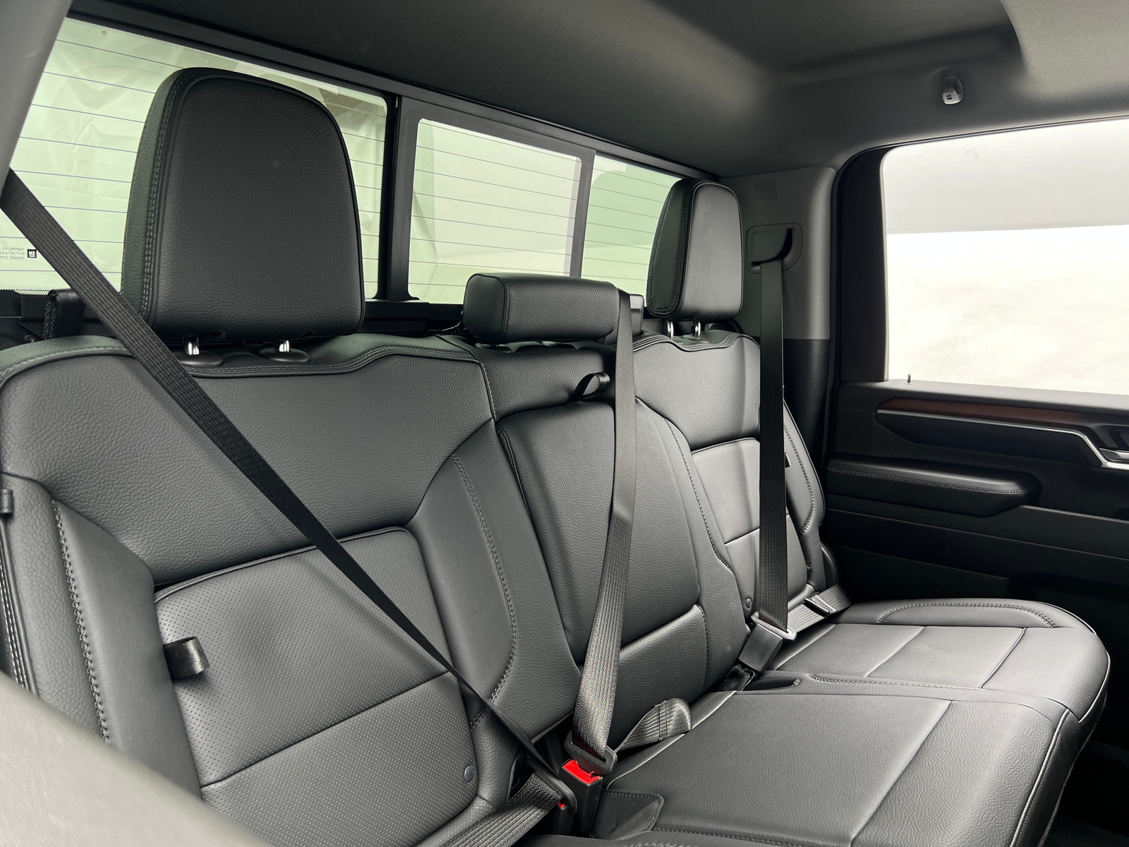 Thumbnail: 2025 GMC Sierra 2500 - 5