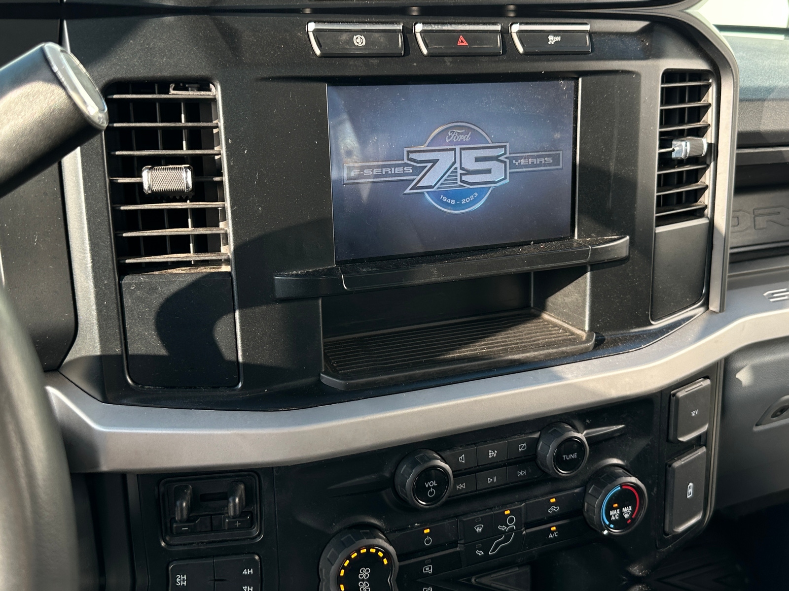 Thumbnail: 2023 Ford Econoline - 4