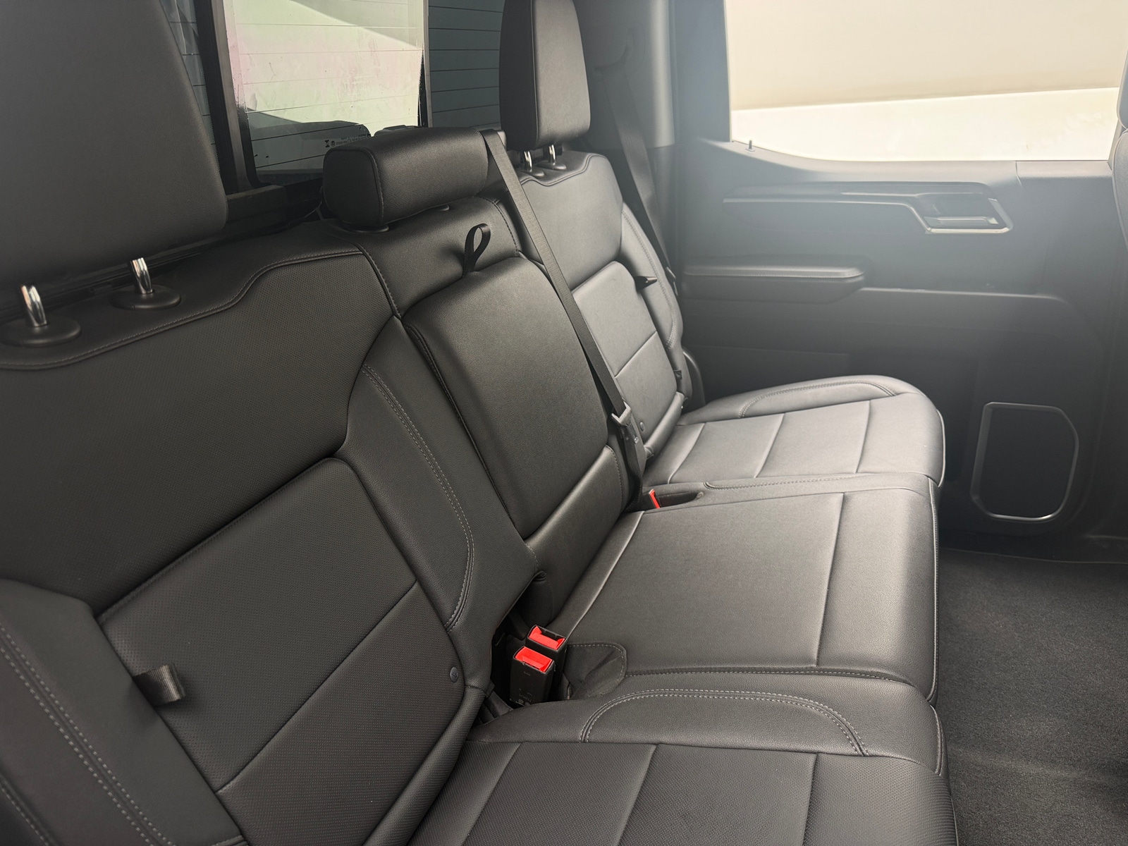 Thumbnail: 2025 Chevrolet Silverado 1500 - 5