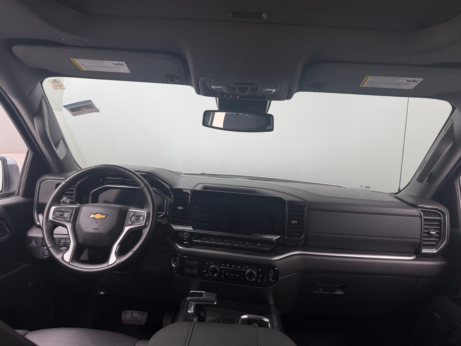 Thumbnail: 2025 Chevrolet Silverado 1500 - 2