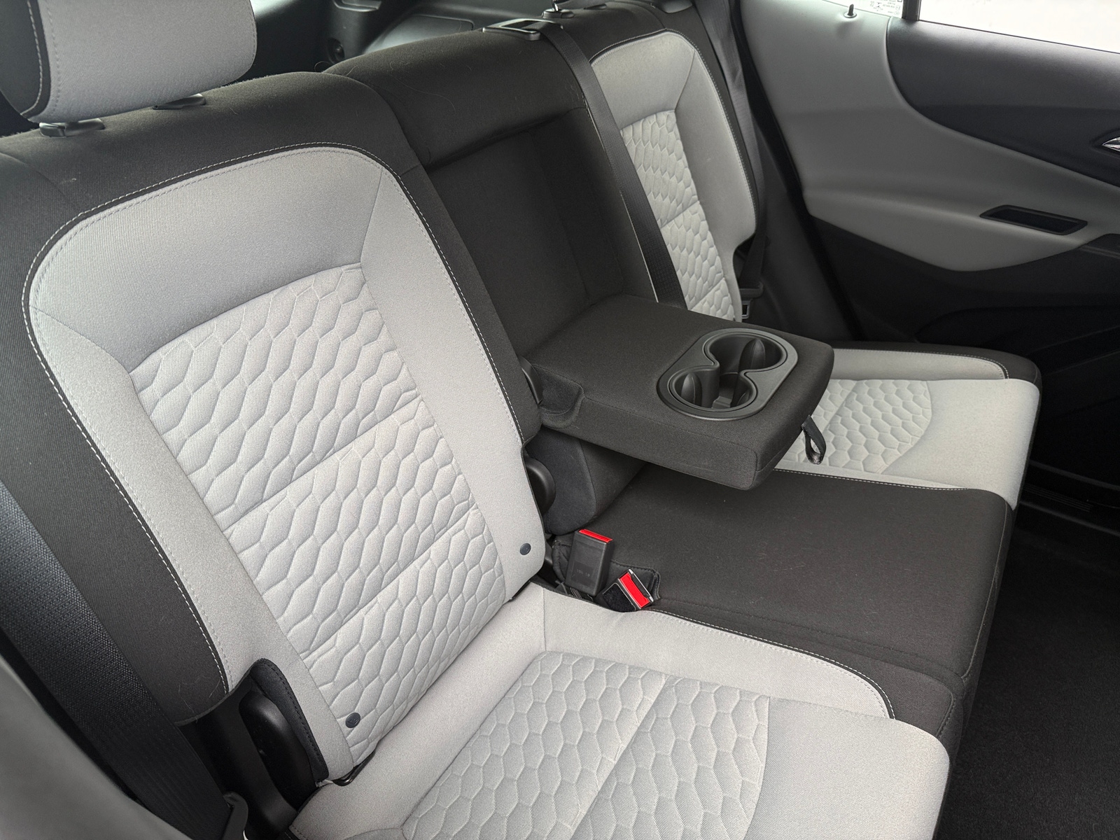 Thumbnail: 2019 Chevrolet Equinox - 6