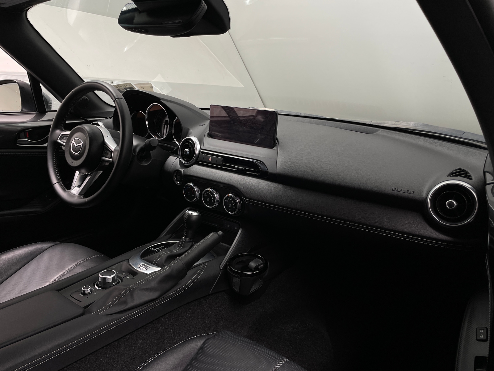 Thumbnail: 2024 Mazda MX-5 Miata - 2