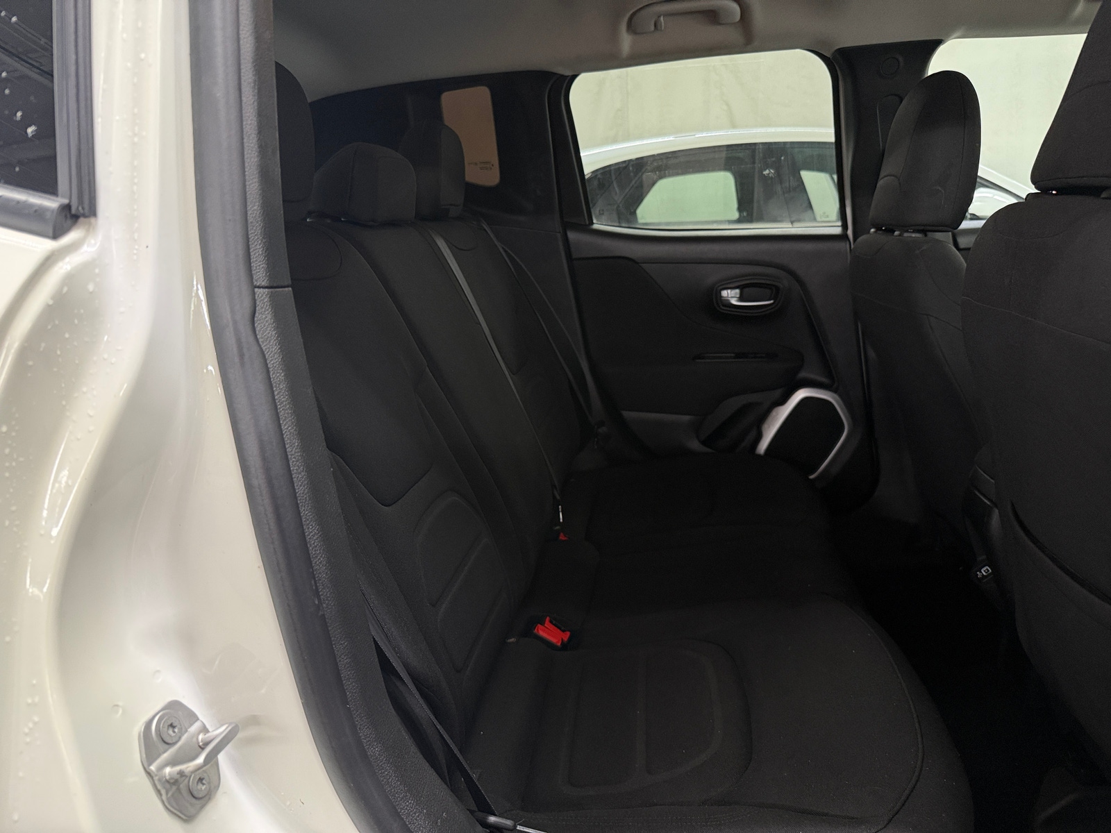 Thumbnail: 2018 Jeep Renegade - 6