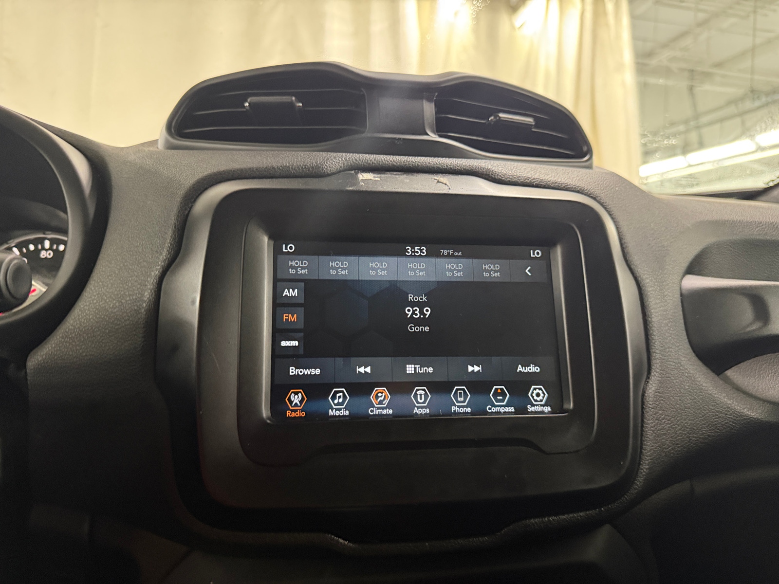 Thumbnail: 2018 Jeep Renegade - 4