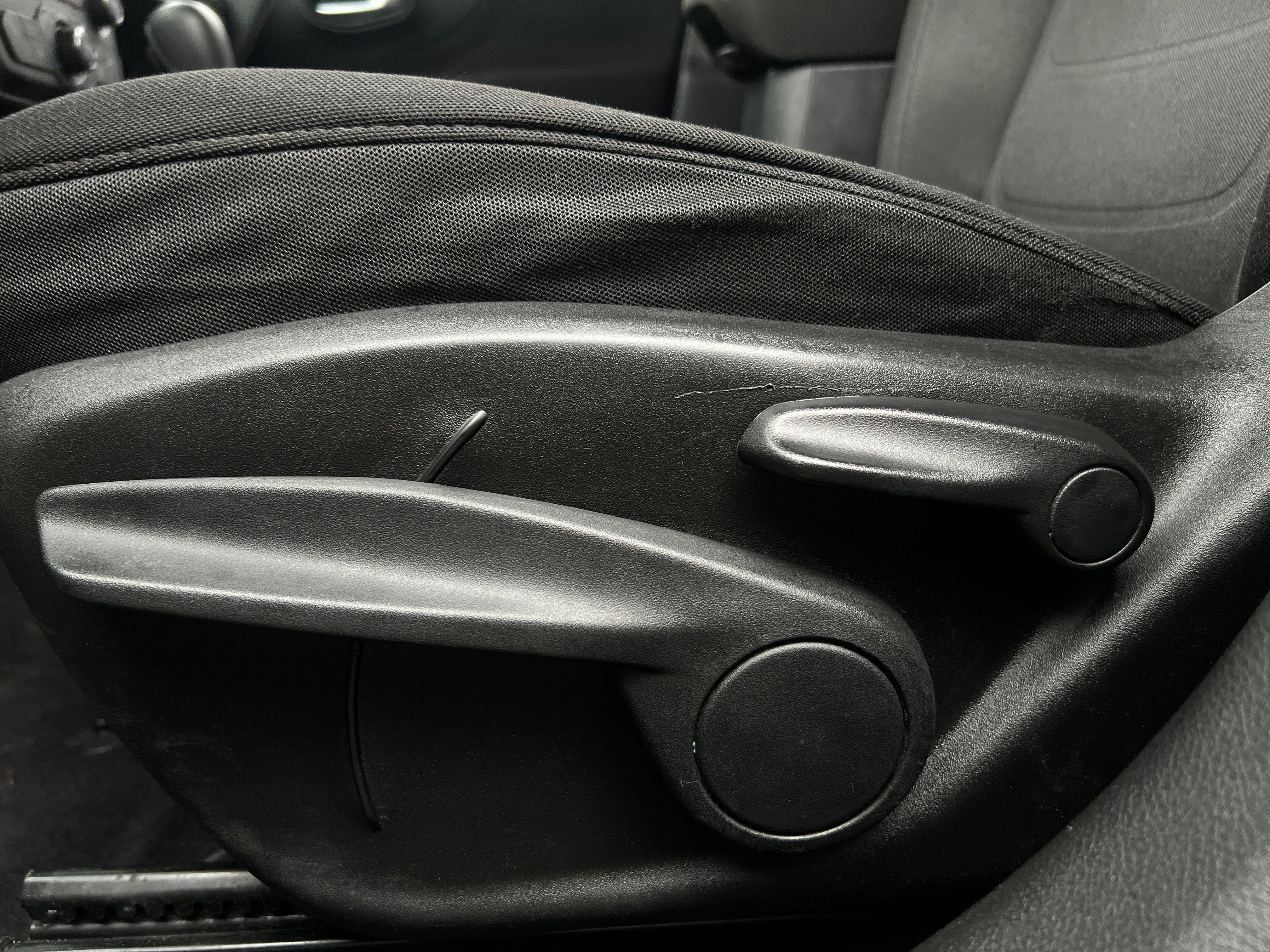 Used 2018 Jeep Renegade Latitude with VIN ZACCJABB3JPJ31771 for sale in Pewaukee, WI