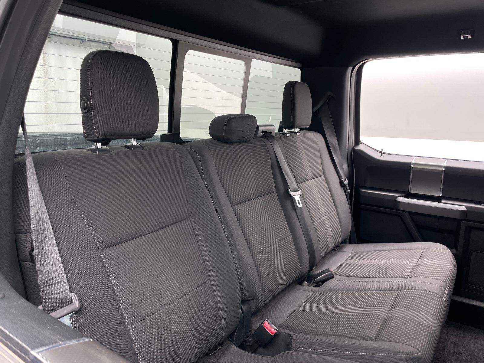 Thumbnail: 2017 Ford Econoline - 6