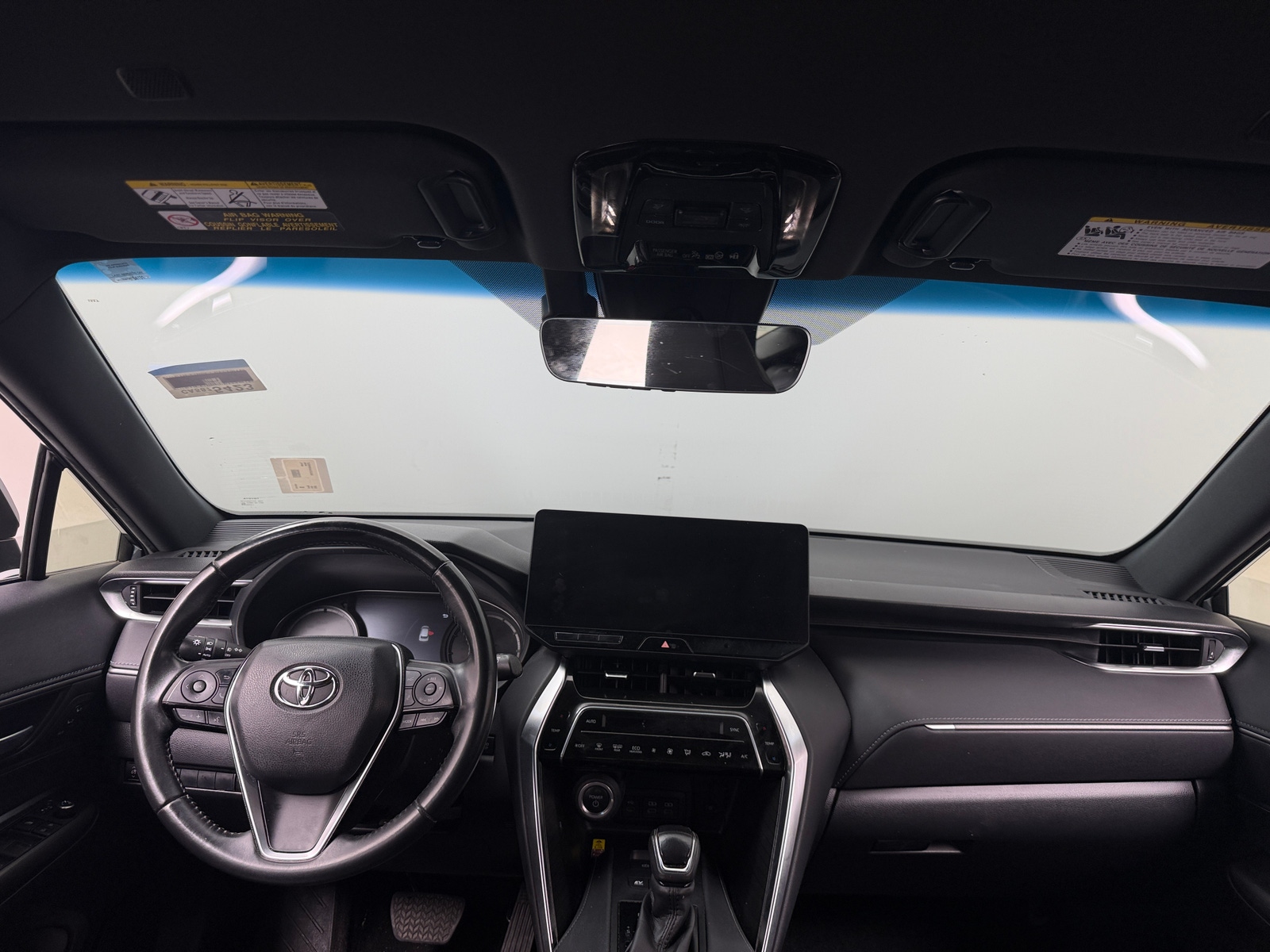 Thumbnail: 2023 Toyota Venza - 2
