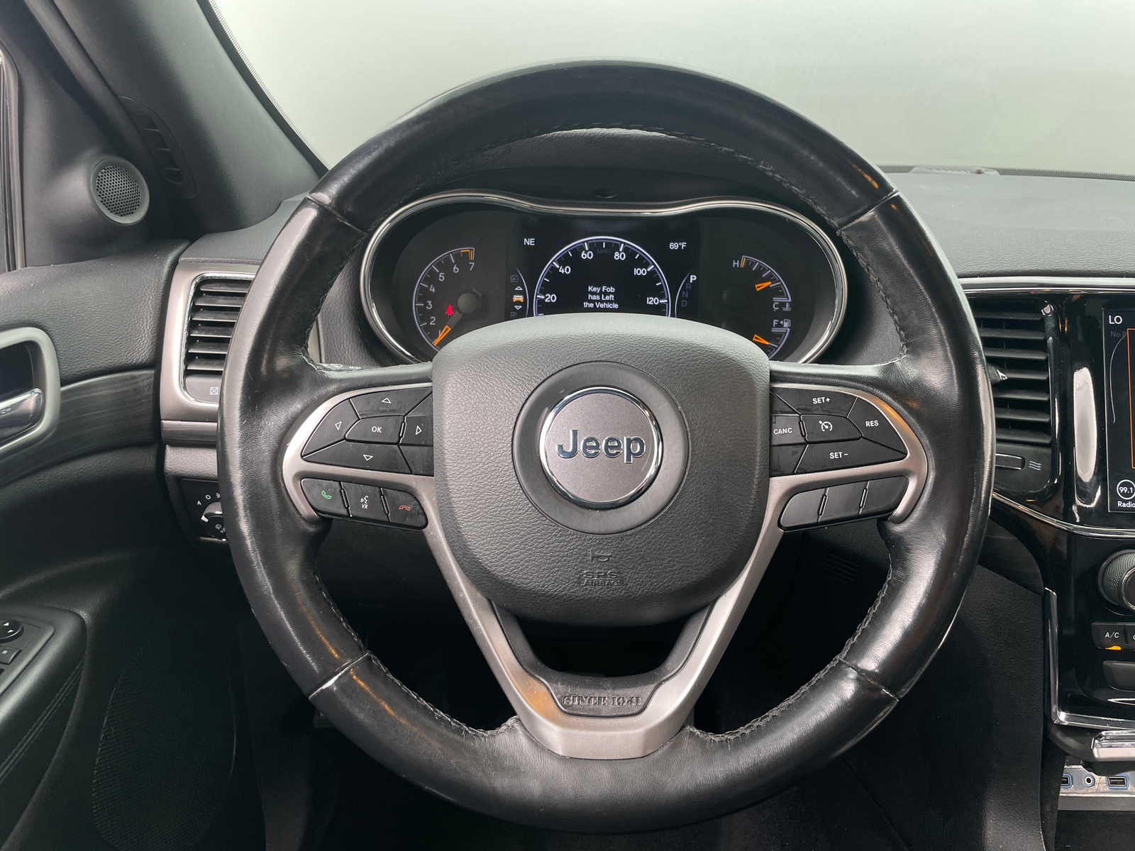 Thumbnail: 2019 Jeep Grand Cherokee - 4