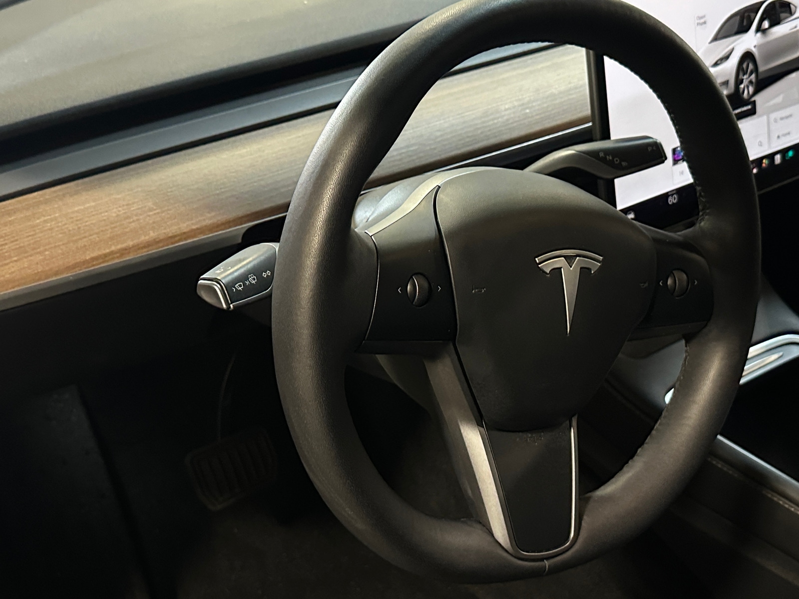 Thumbnail: 2023 Tesla Model Y - 4