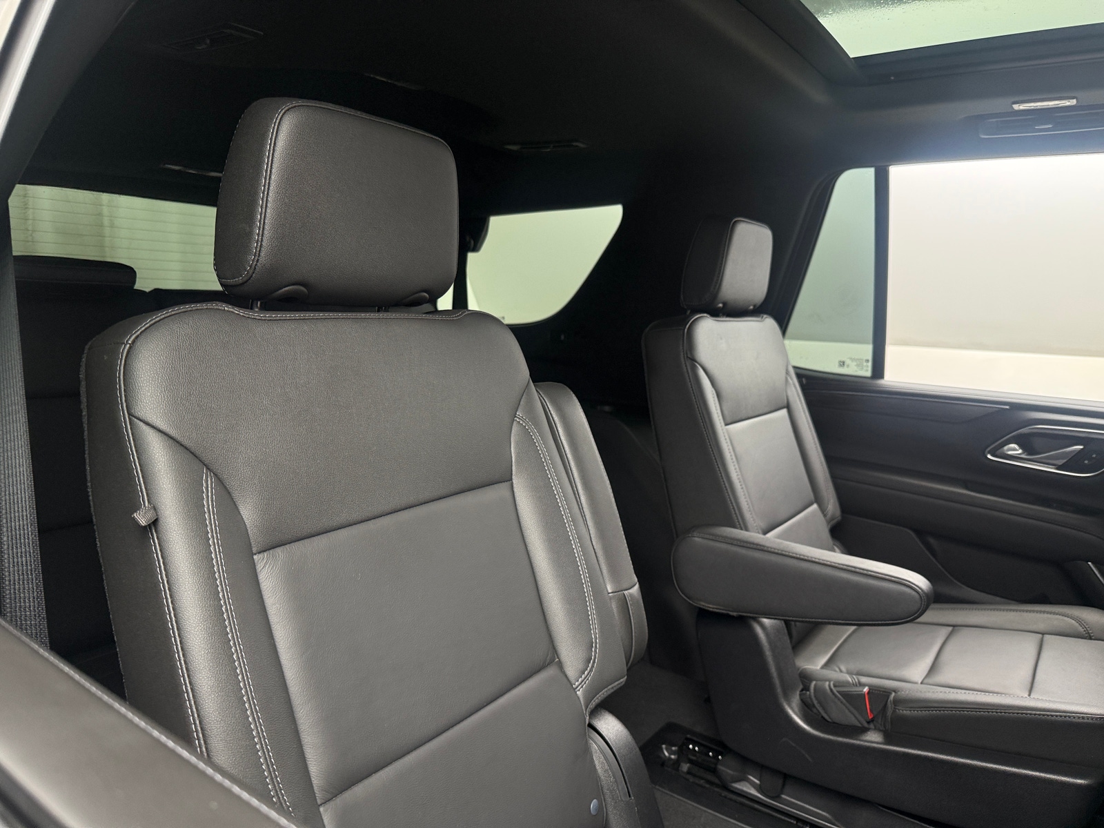 Thumbnail: 2021 Chevrolet Tahoe - 5