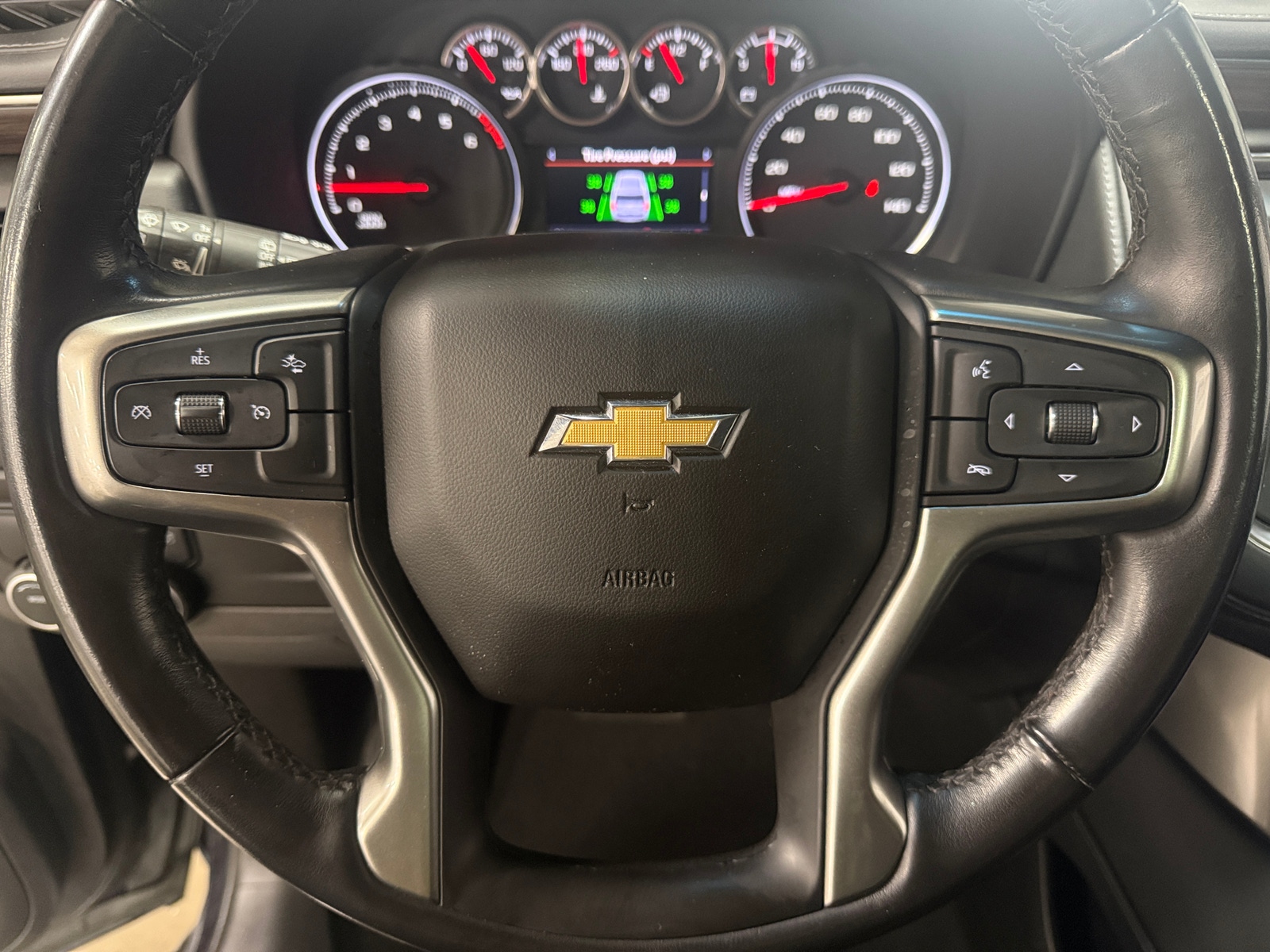 Thumbnail: 2021 Chevrolet Tahoe - 4